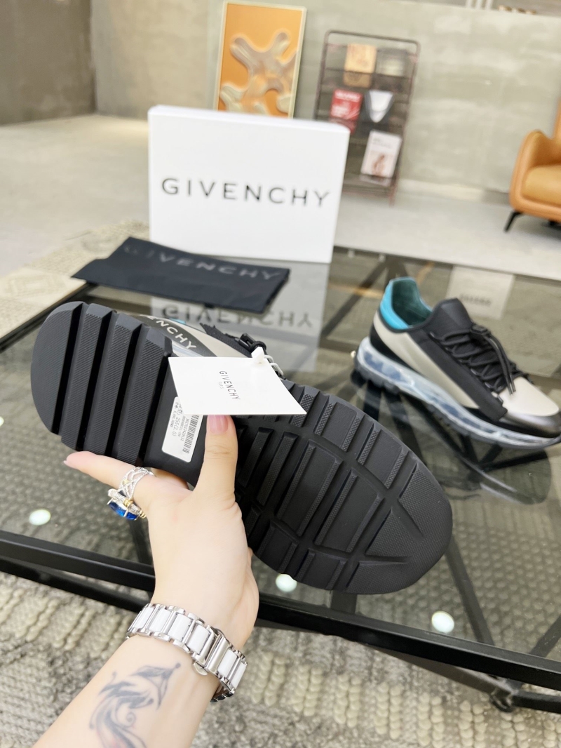 Givenchy Sneakers